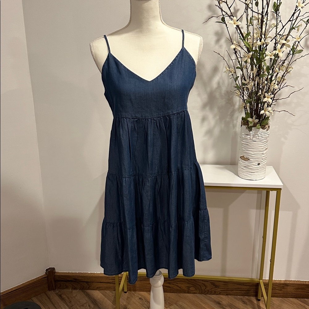 NWT 1250C Tiered Dress